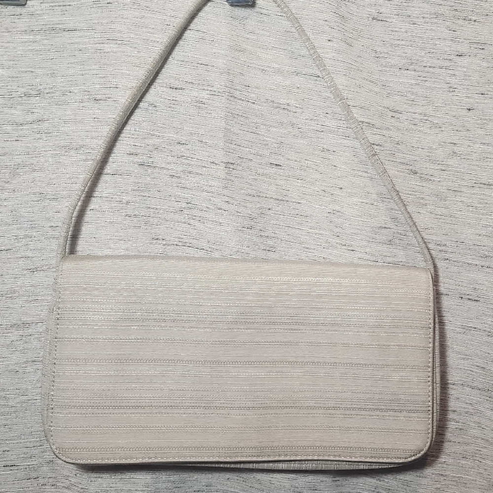 Fossil Gray / Silver Small Bag 10 x 5.5 x 1